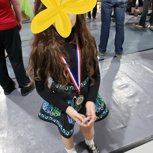 Irish dance skirt for completion and practice for girl 6-7y and 11-12 - Picture 8 of 13